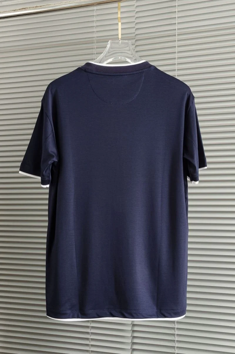 Brunello Cucinelli T-Shirts Sophisticated 163015