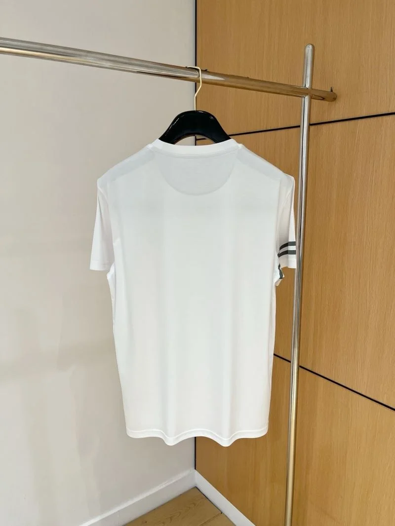 Brunello Cucinelli T-Shirts Vibrant 163160