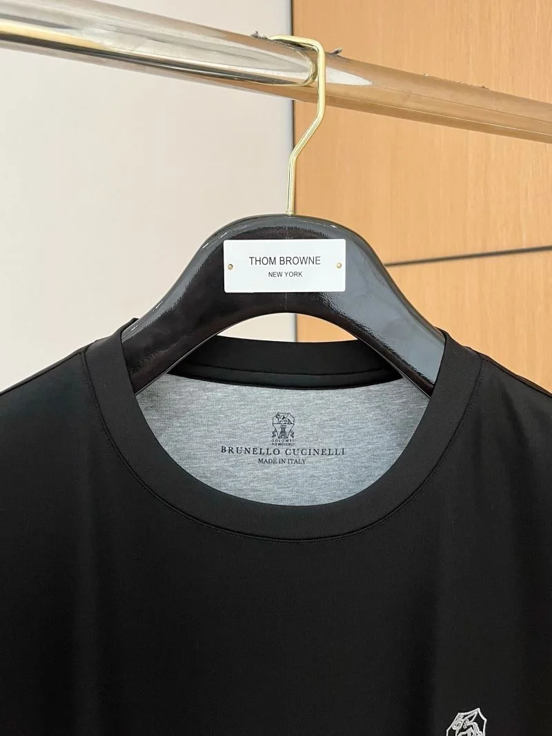 Brunello Cucinelli T-Shirts Lightweight 163050
