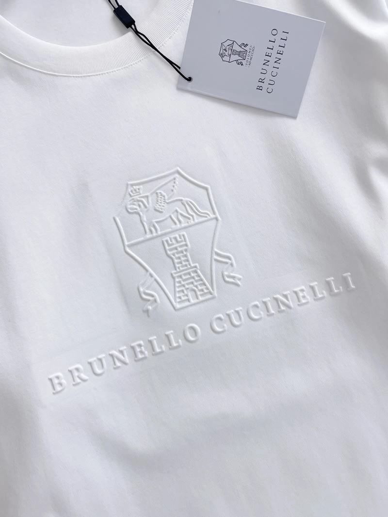 Brunello Cucinelli T-Shirts WellDesigned 161927