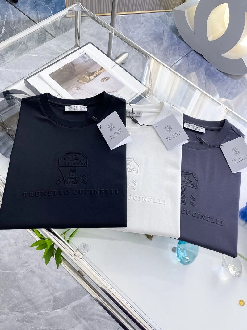 Brunello Cucinelli T-Shirts WellDesigned 161927
