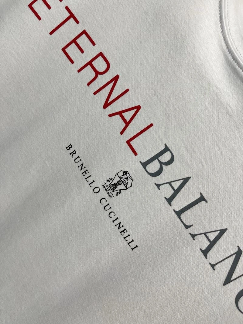 Brunello Cucinelli T-Shirts WaterResistant 161930