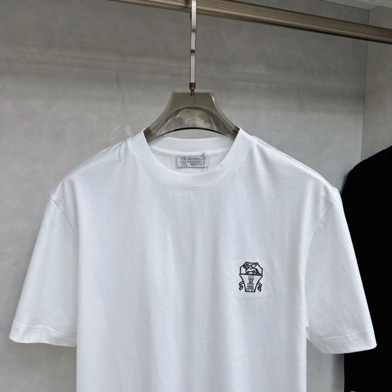 Unique Brunello Cucinelli T-Shirts 161947