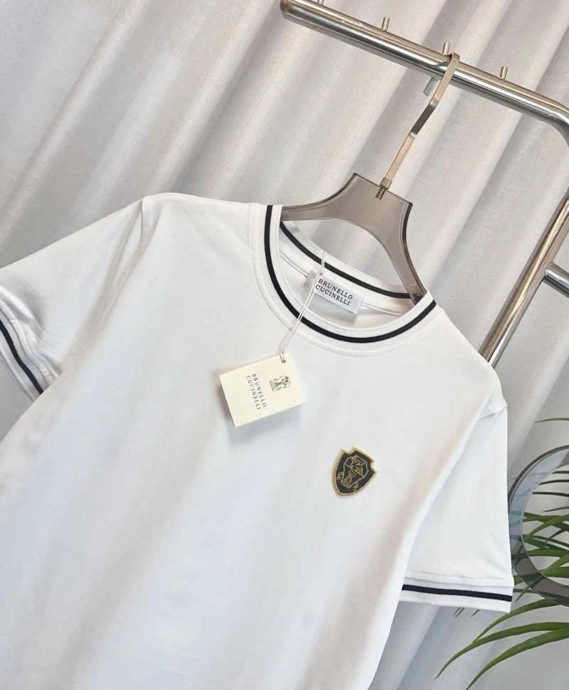 Brunello Cucinelli T-Shirts WellDesigned 151912