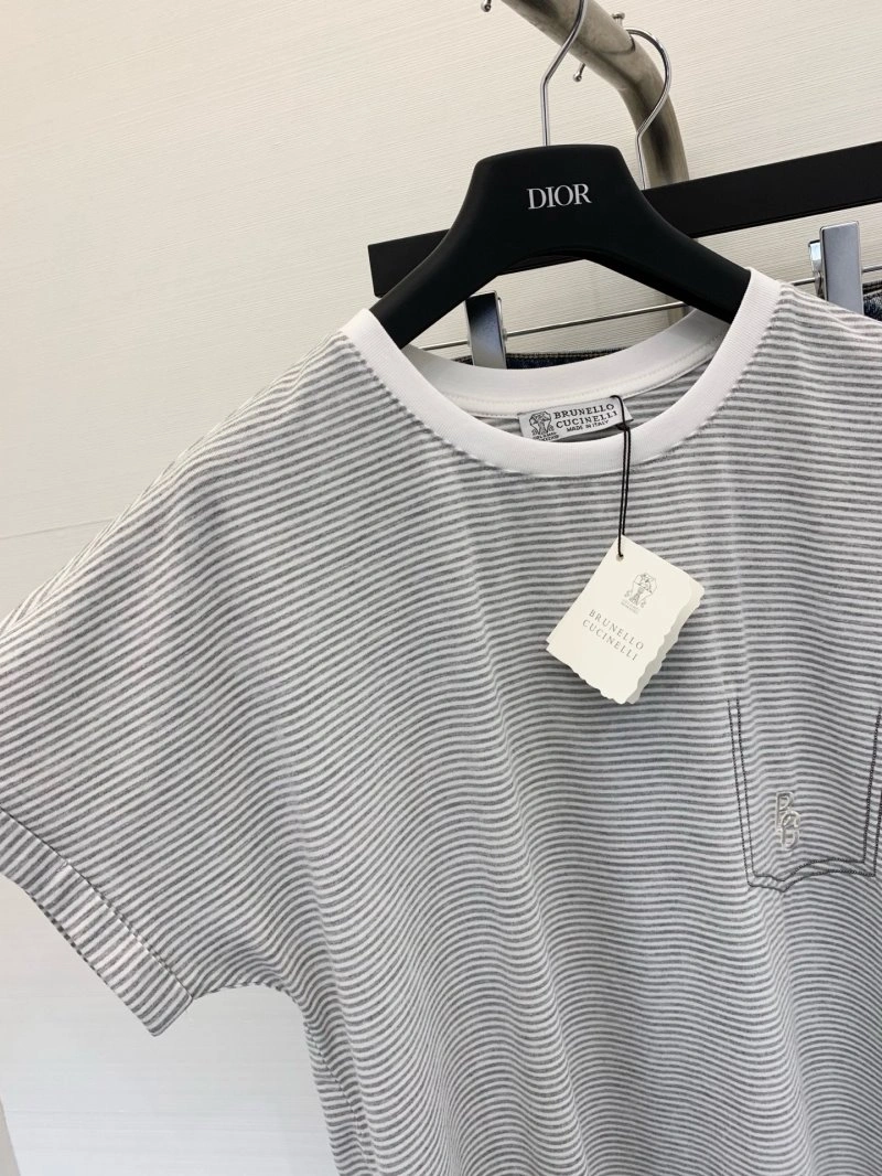 Brunello Cucinelli T-Shirts UrbanChic 149952