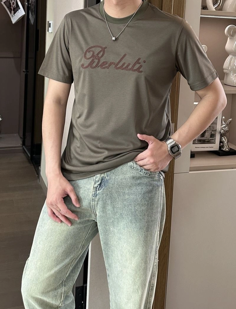 Contemporary Brunello Cucinelli T-Shirts 160998