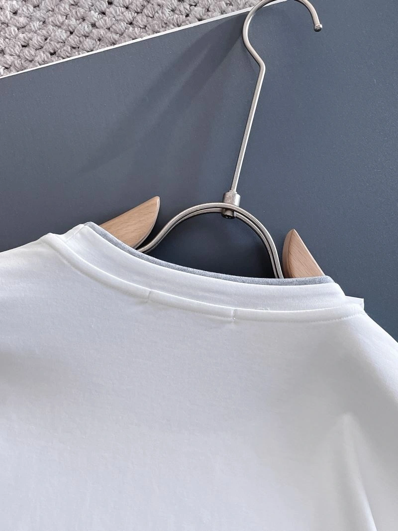Brunello Cucinelli T-Shirts Chic 160863