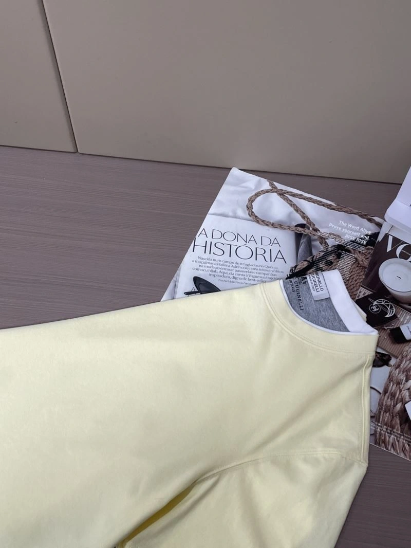 Brunello Cucinelli T-Shirts Modern 159689