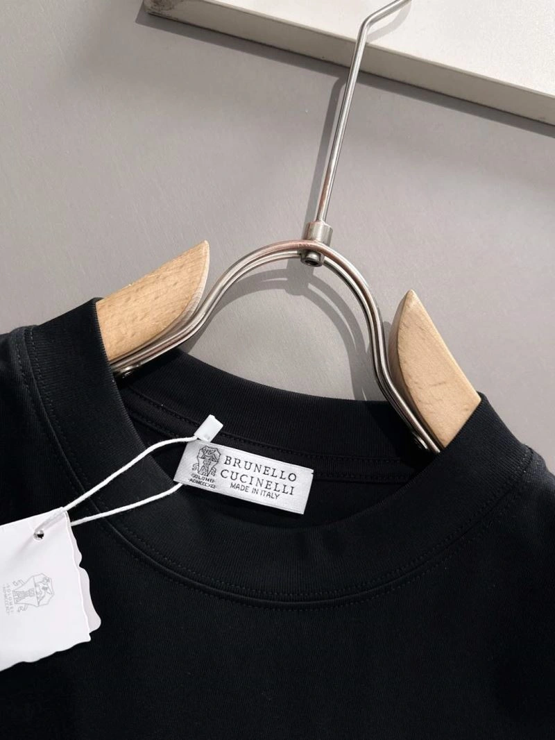 Unique Brunello Cucinelli T-Shirts 158634
