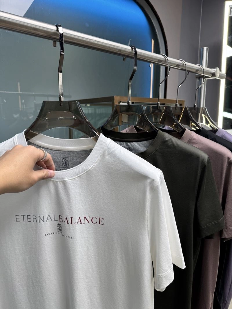 Sophisticated Brunello Cucinelli T-Shirts 158620