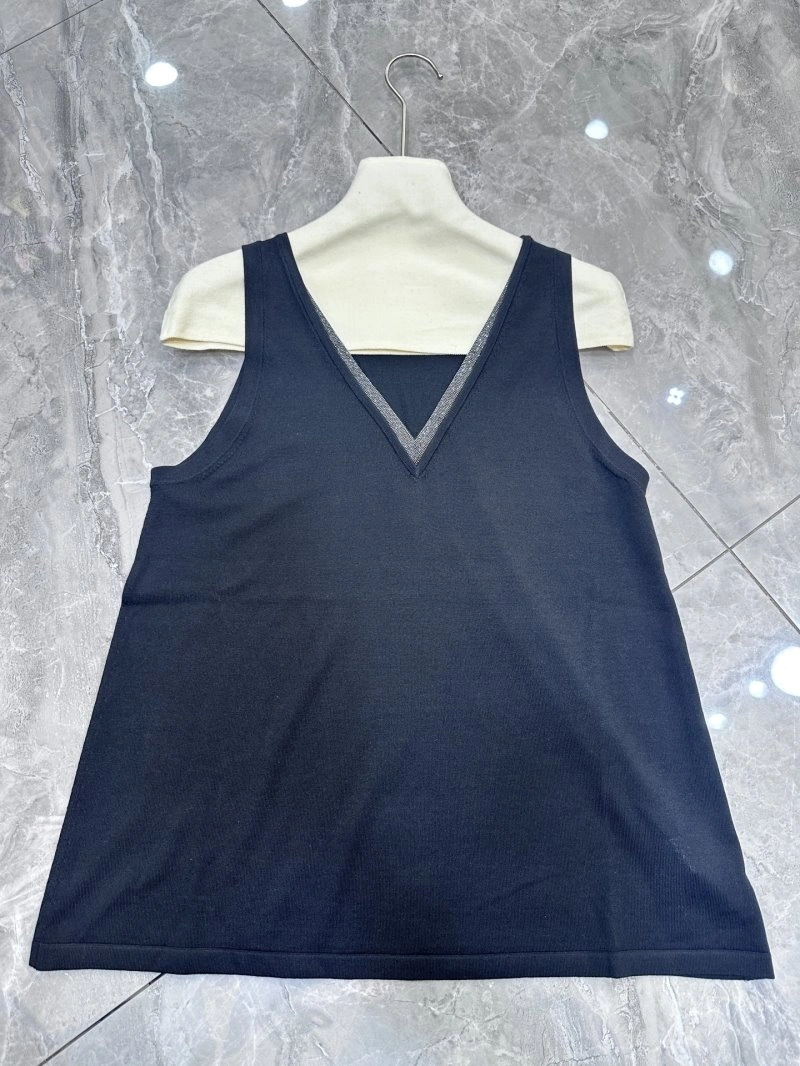 Versatile Brunello Cucinelli Vest 151907