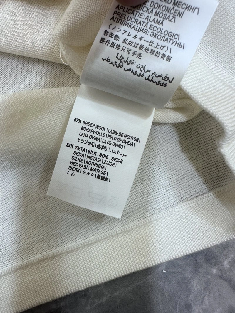 Versatile Brunello Cucinelli Vest 151907