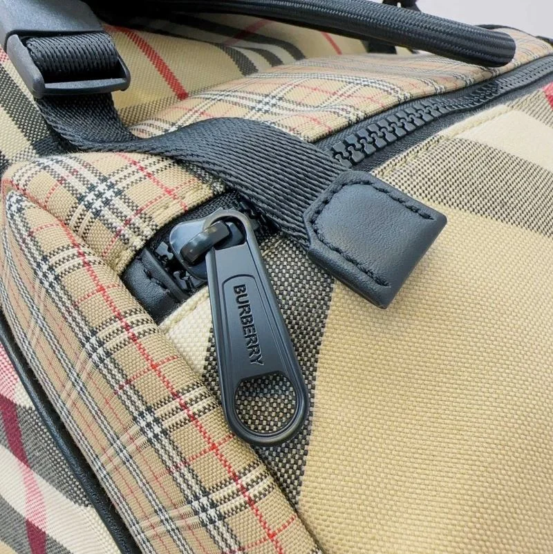 Resilient Burberry Backpacks 38201