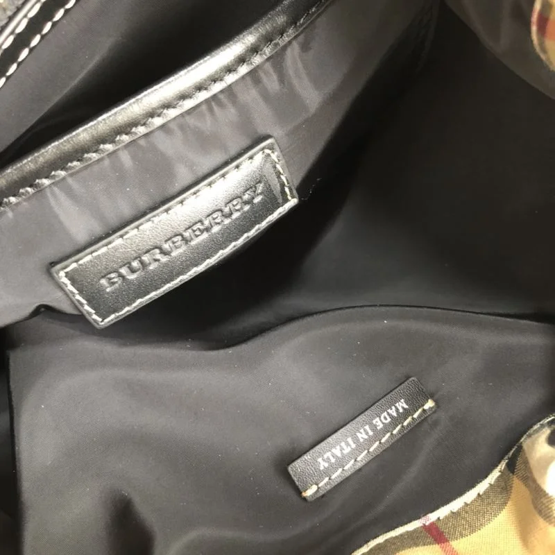 NewStyle Burberry Backpacks 38194