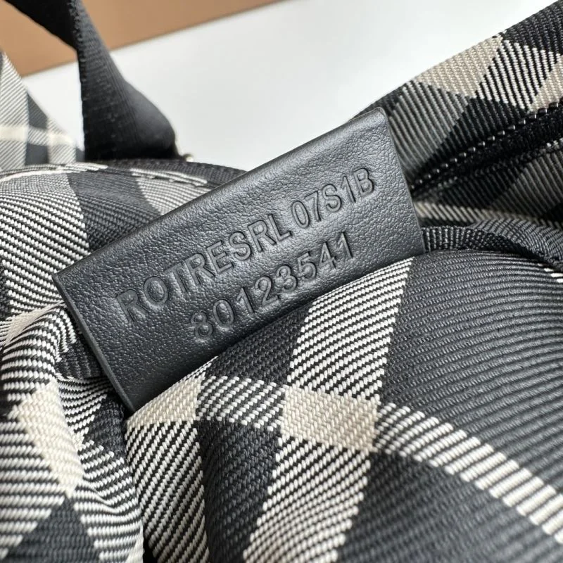 Burberry Backpacks Bright 38191
