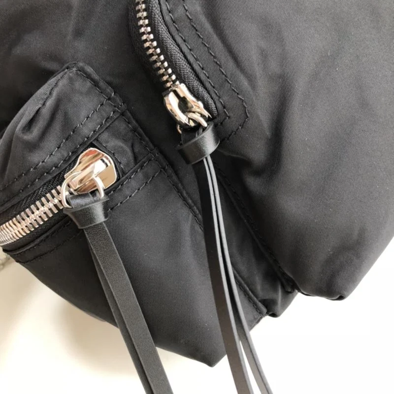 ModernLook Burberry Backpacks 38170