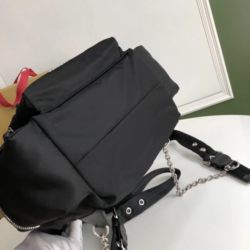 ModernLook Burberry Backpacks 38170