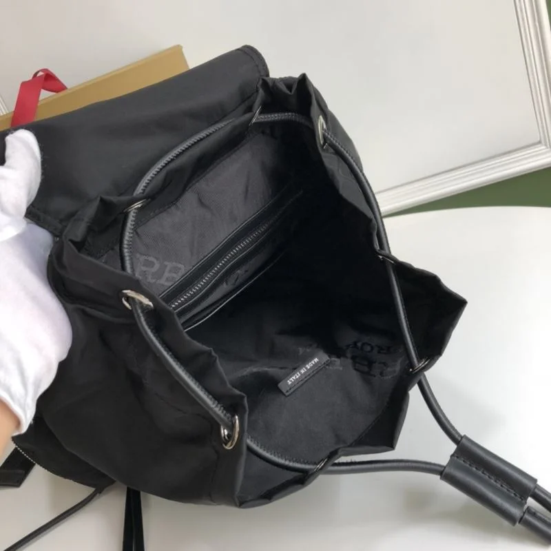 ModernLook Burberry Backpacks 38170
