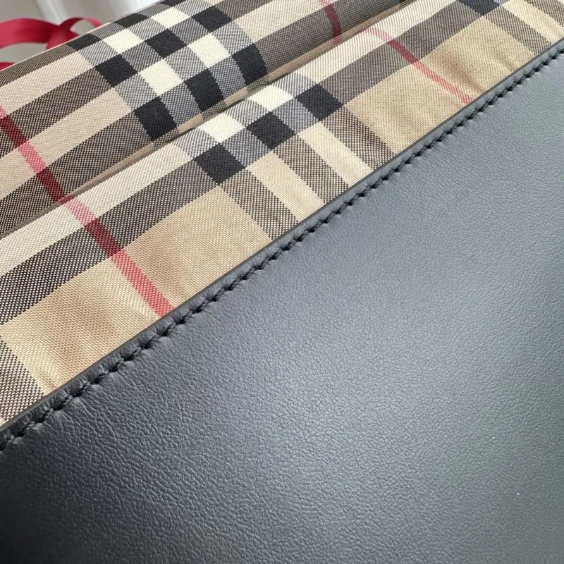 Burberry Backpacks Durable 38165
