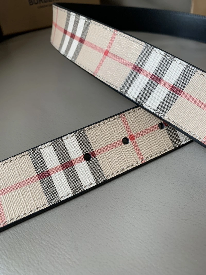 UrbanChic Burberry Belts 283175