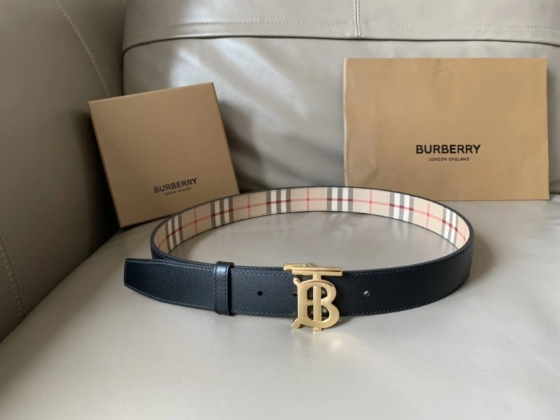 UrbanChic Burberry Belts 283175
