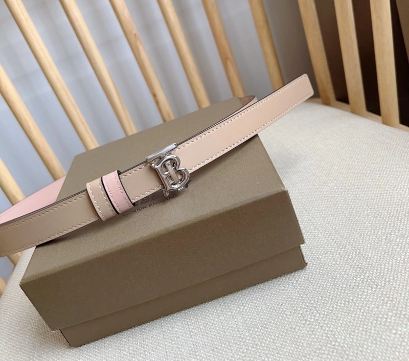 Burberry Belts Lightweight 283445