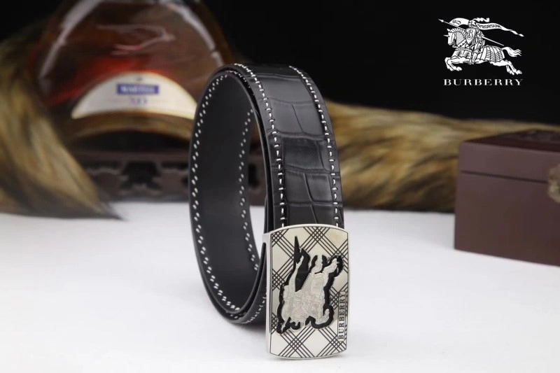 Minimalist Burberry Belts 283421