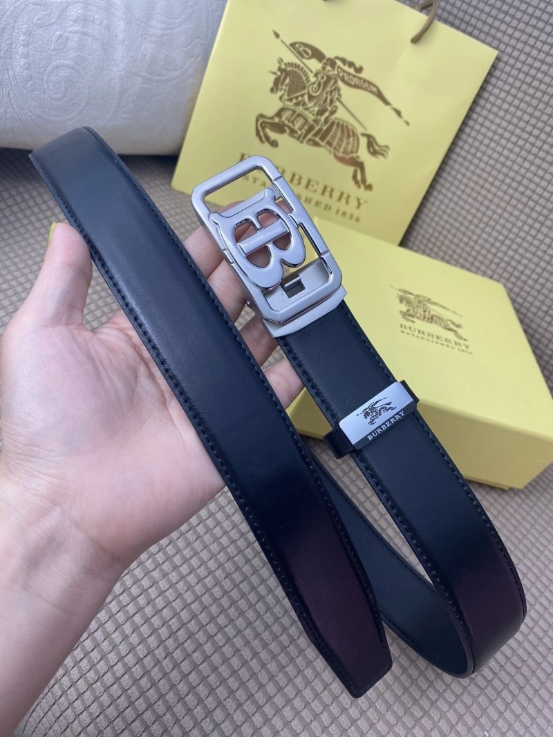 Burberry Belts Bright 283403