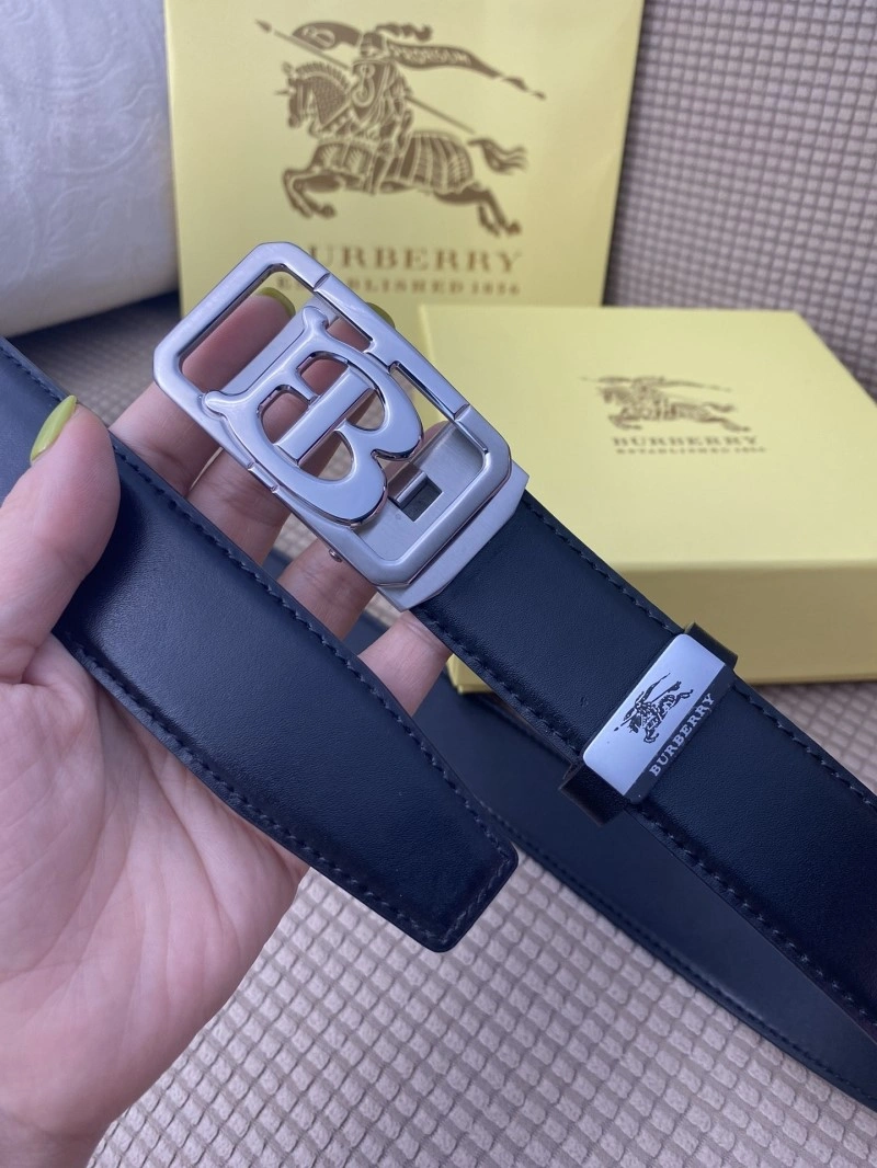 Burberry Belts Bright 283403