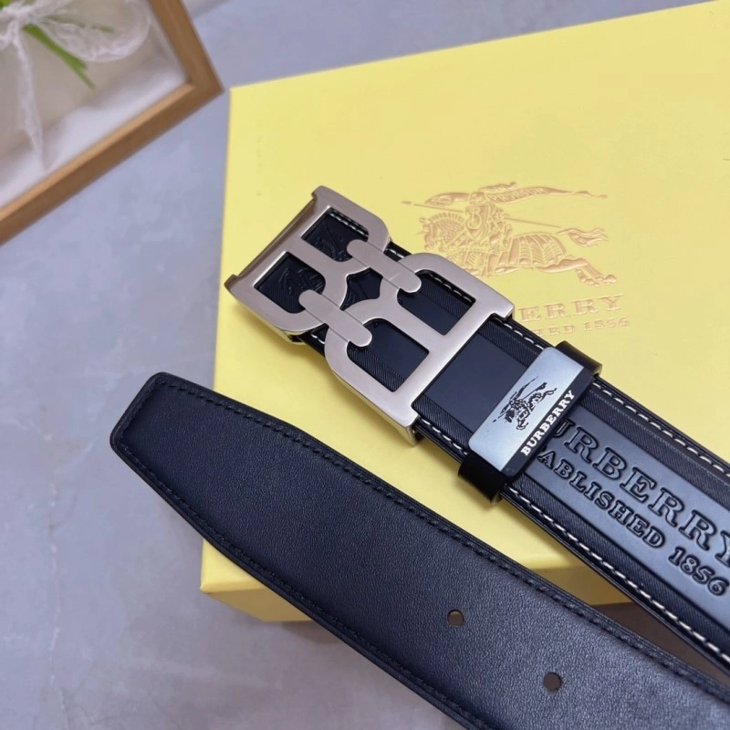 Burberry Belts Vibrant 283316