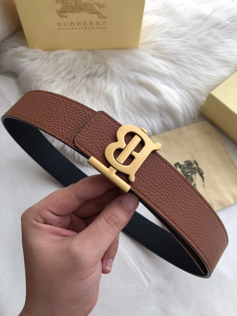 Burberry Belts Versatile 283277