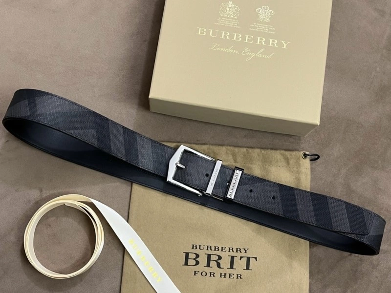 Burberry Belts Practical 283245