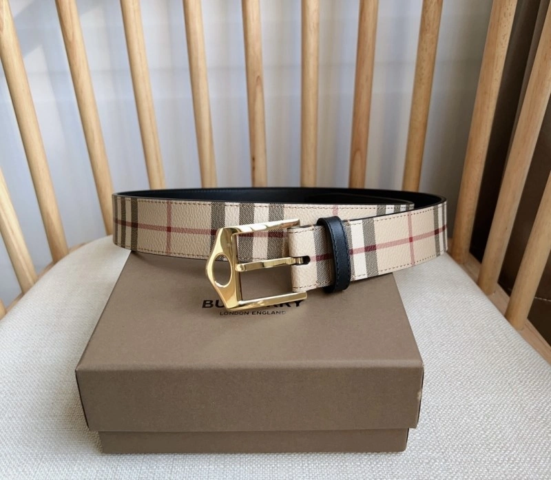 Burberry Belts Lightweight 283240