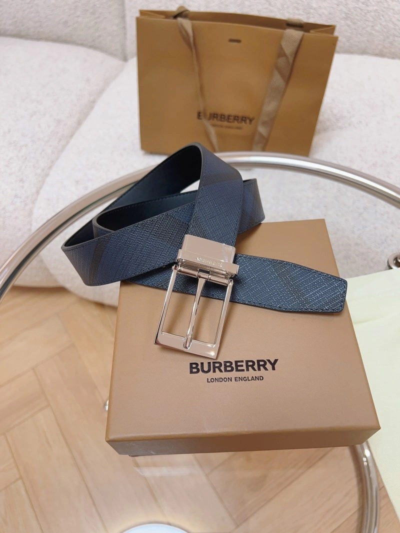 Burberry Belts Versatile 283142