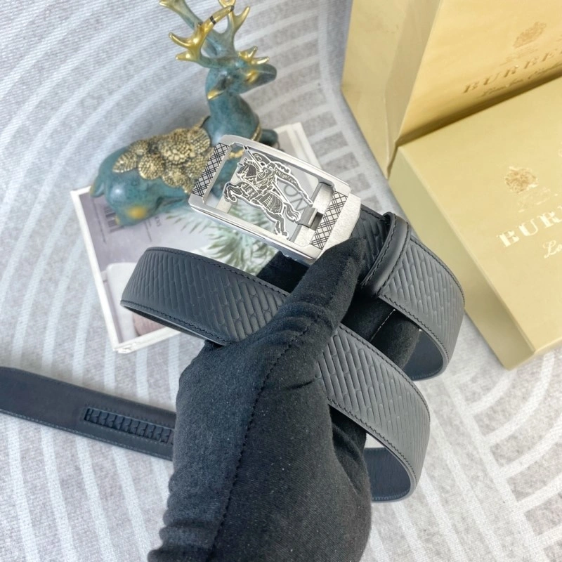 Burberry Belts ZipUp 283146