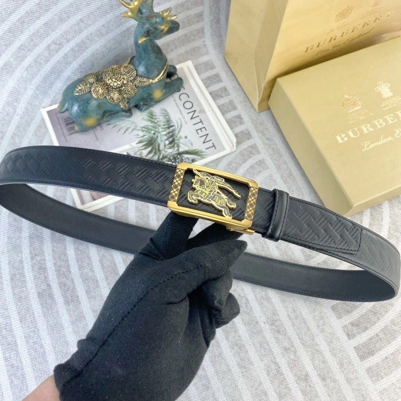 Burberry Belts Breathable 283075