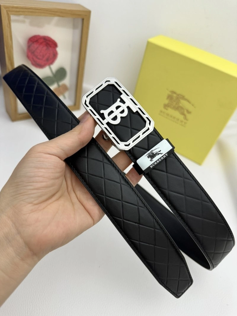 Burberry Belts UrbanChic 283052