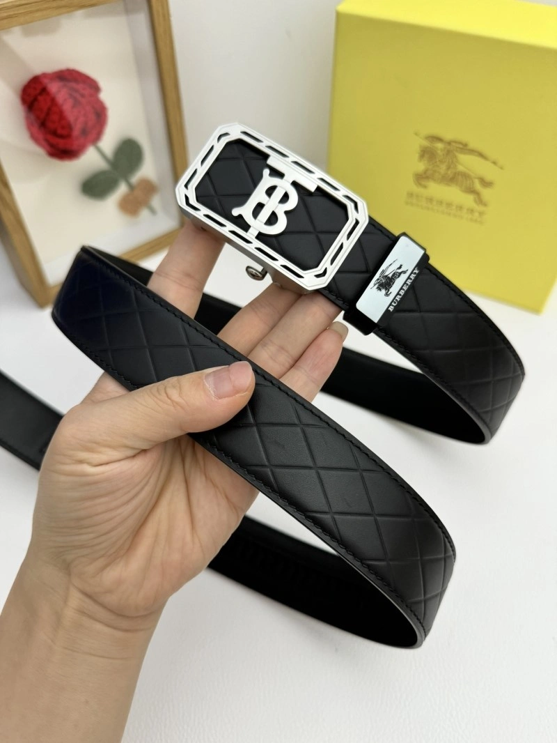 Burberry Belts UrbanChic 283052