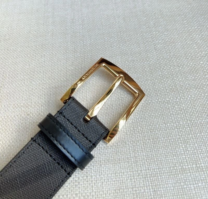 Burberry Belts Flexible 283594