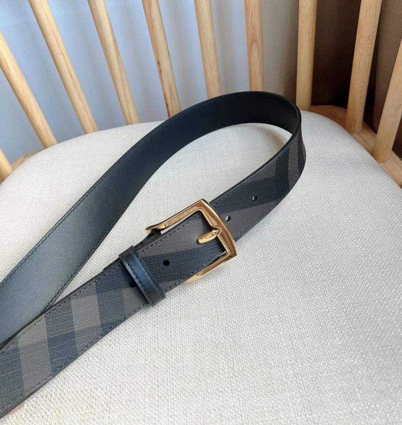 Burberry Belts Flexible 283594