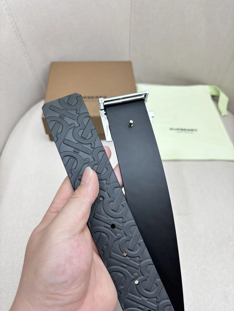 Burberry Belts Resilient 283538