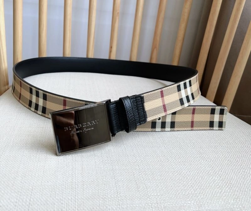 Burberry Belts Bright 283544