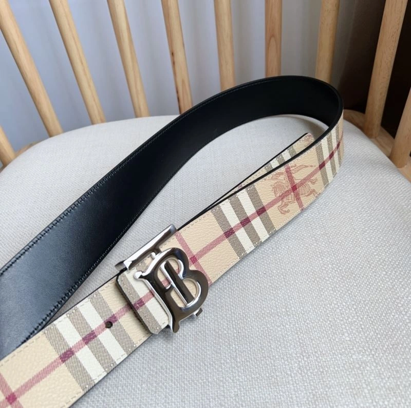 Unisex Burberry Belts 283471