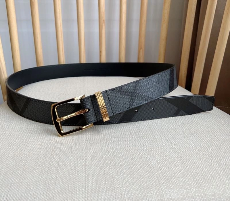 Burberry Belts Flexible 283477