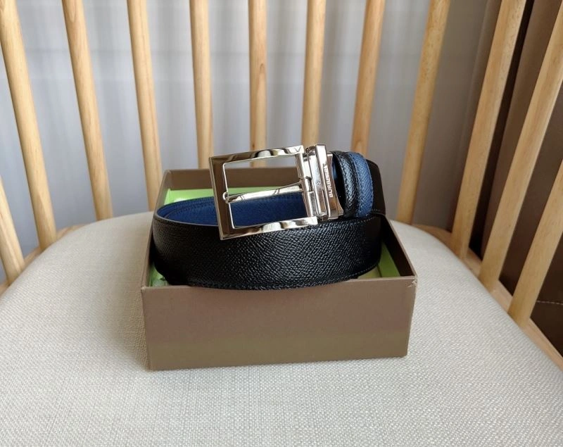 Burberry Belts Breathable 283464
