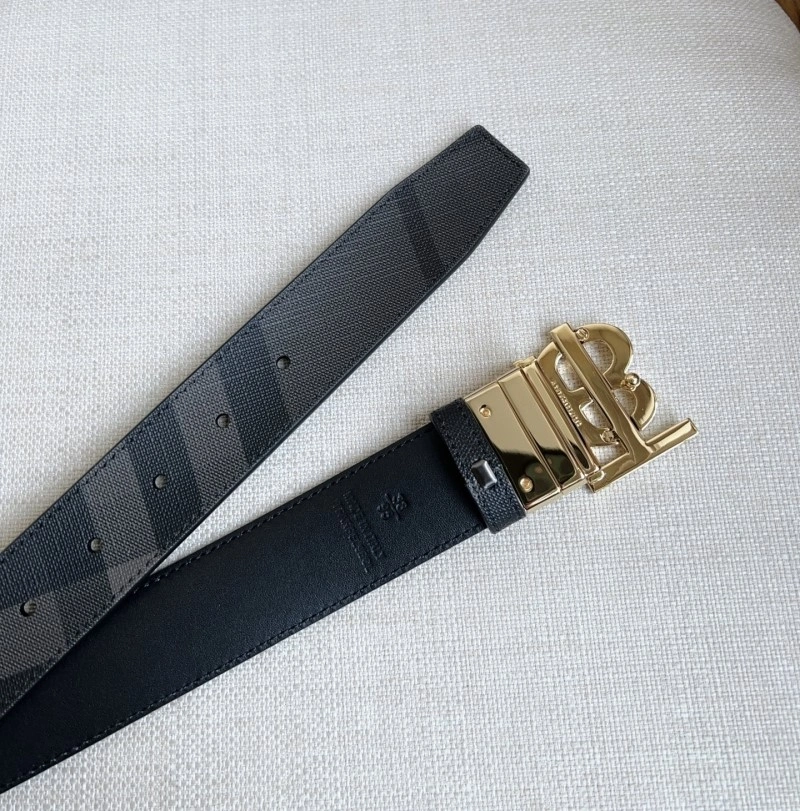 Burberry Belts Breathable 283049