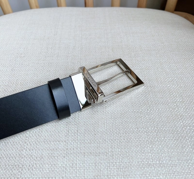Burberry Belts Soft 283040