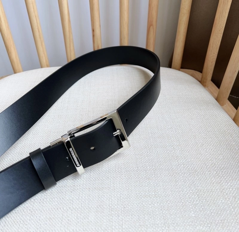 Burberry Belts Soft 283040