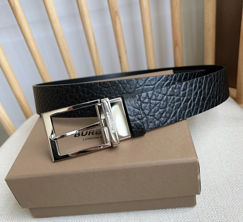 Sporty Burberry Belts 283042