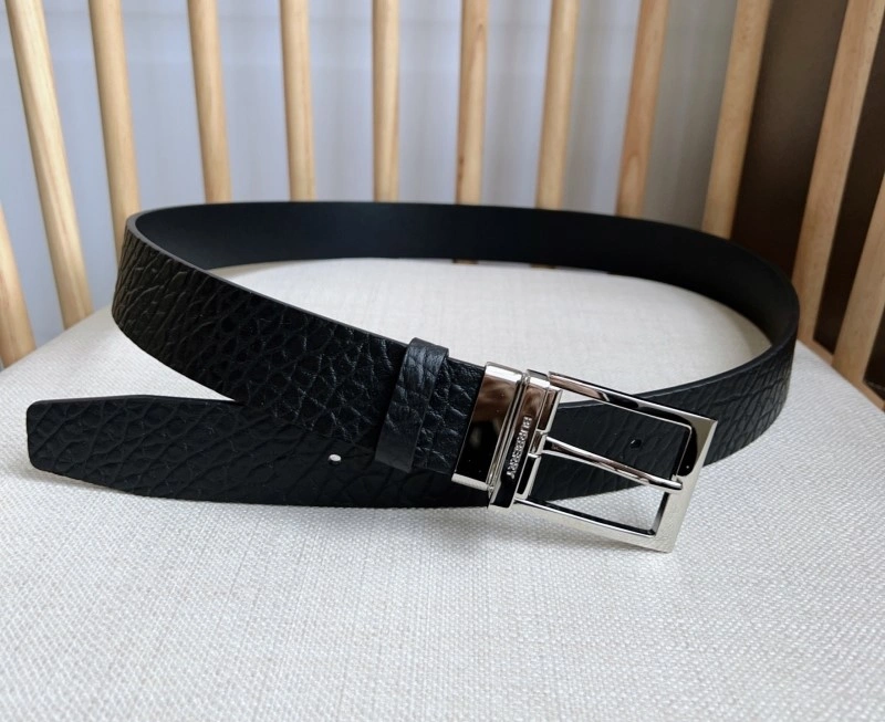 Sporty Burberry Belts 283042